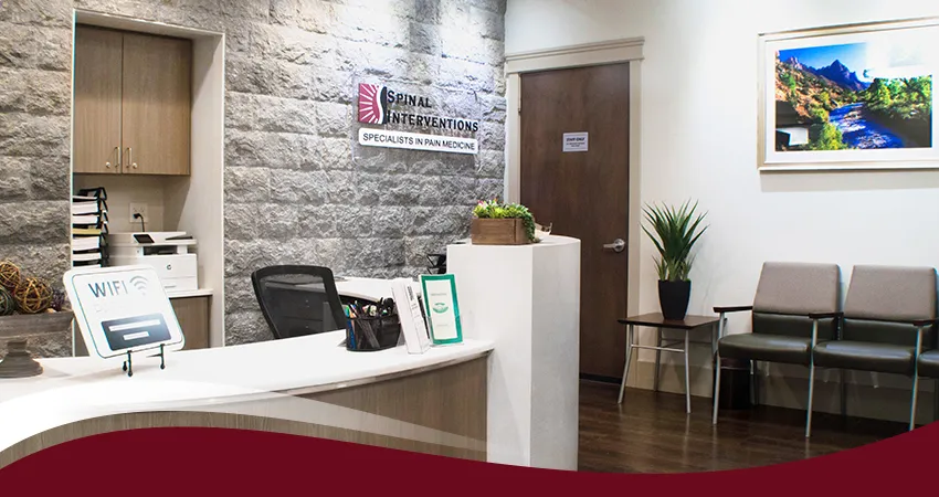 Spinal Interventions front desk and lobby